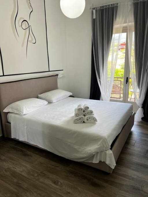 Dimora Al Vesuvio Bed & Breakfast แอร์โกลาโน ภายนอก รูปภาพ